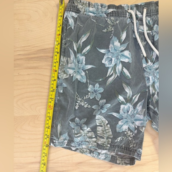 7Diamonds Floral Shorts - Picture 5 of 5